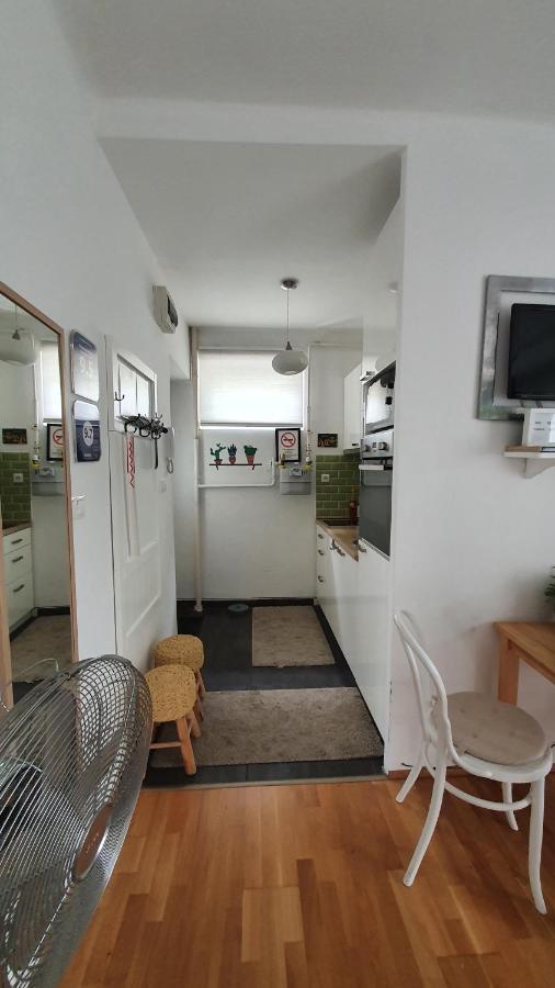 Mintage Apartment /Former Mirage Apartment Будапеща Екстериор снимка